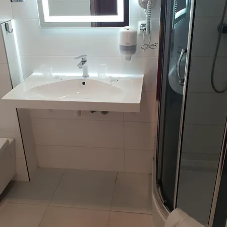 Carina Hotel Tczew