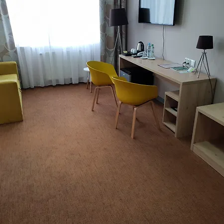 Carina Hotel 3*