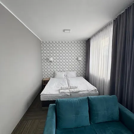 Carina Hotel