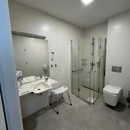 Carina Hotel