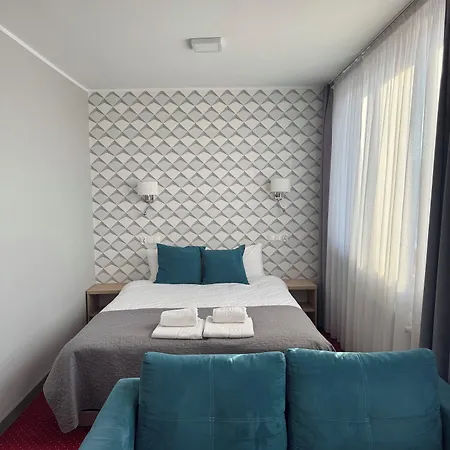 Hotel Carina 3*